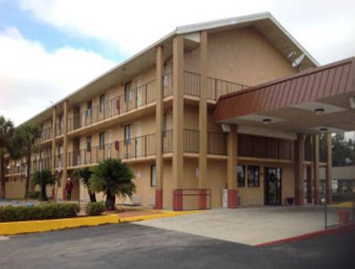 Ferry Pass Days Inn Pensacola North מראה חיצוני תמונה